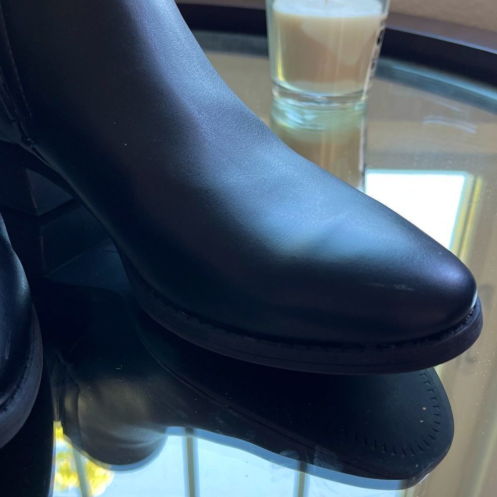 Dolce Vita Ankle Boots Leather Black Booties Block Heel comfortable Size 8.5 EUC - Picture 6 of 11